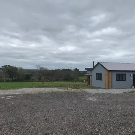 New! With Hot Tub, Wood Burner And Fab Views Holiday home *