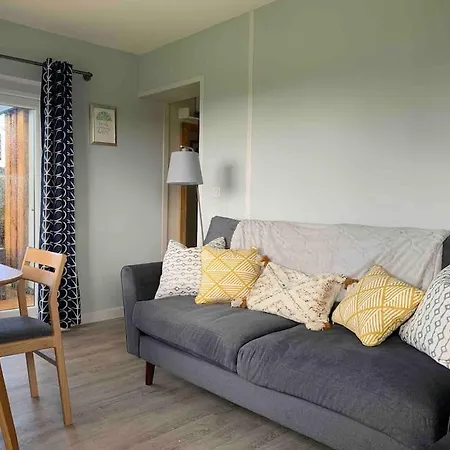 New! With Hot Tub, Wood Burner And Fab Views